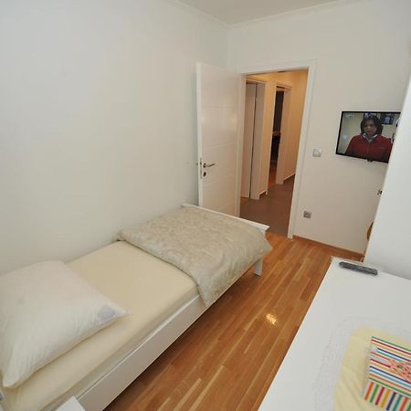 Apartment Antea سيني المظهر الخارجي الصورة