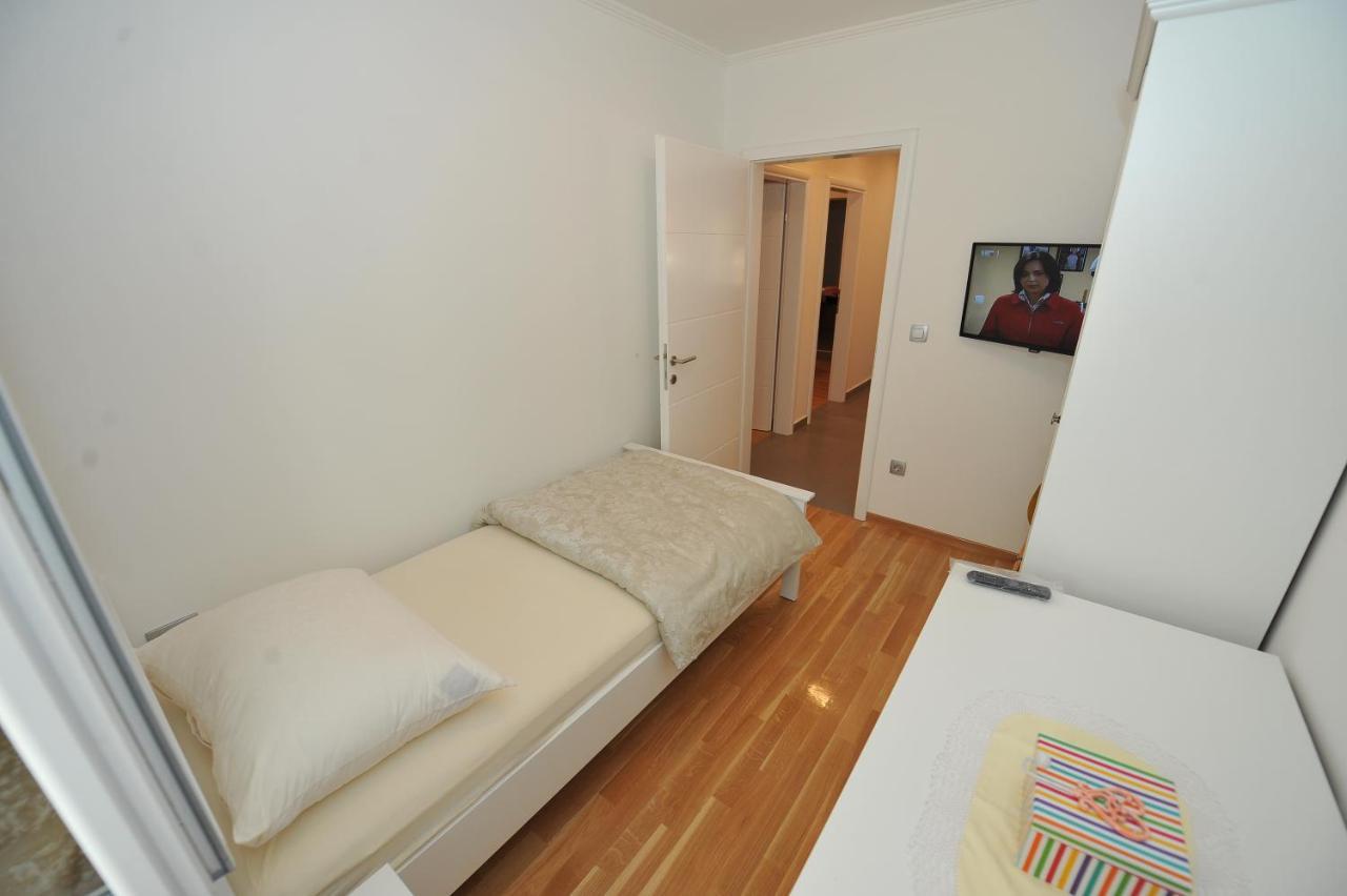 Apartment Antea سيني المظهر الخارجي الصورة